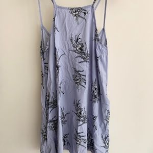 Mimi Chica Strappy Lavender Summer Dress